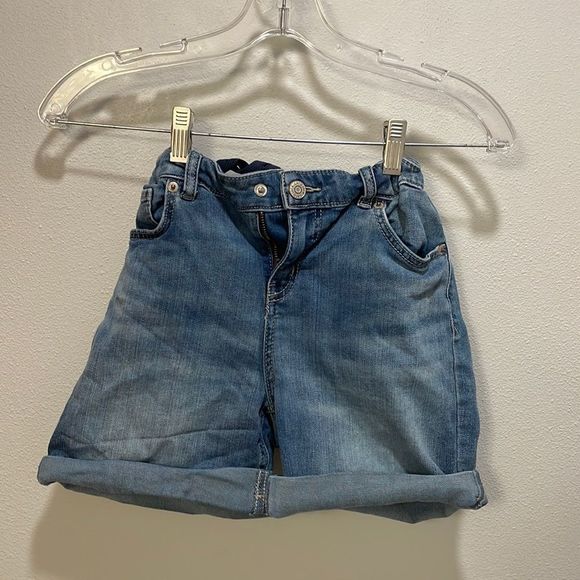 Cat & Jack Other - Cat and Jack girls super stretch denim jean shorts